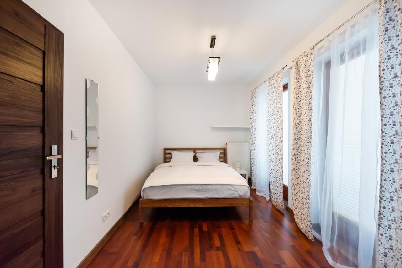 Apartment Malborska Lovely Warsaw