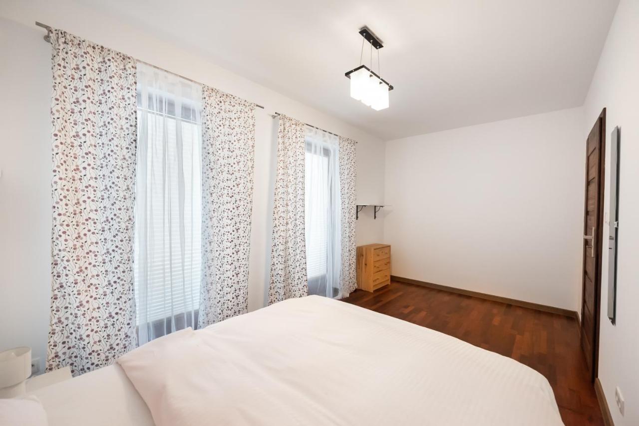 Apartment Malborska Lovely Warsaw